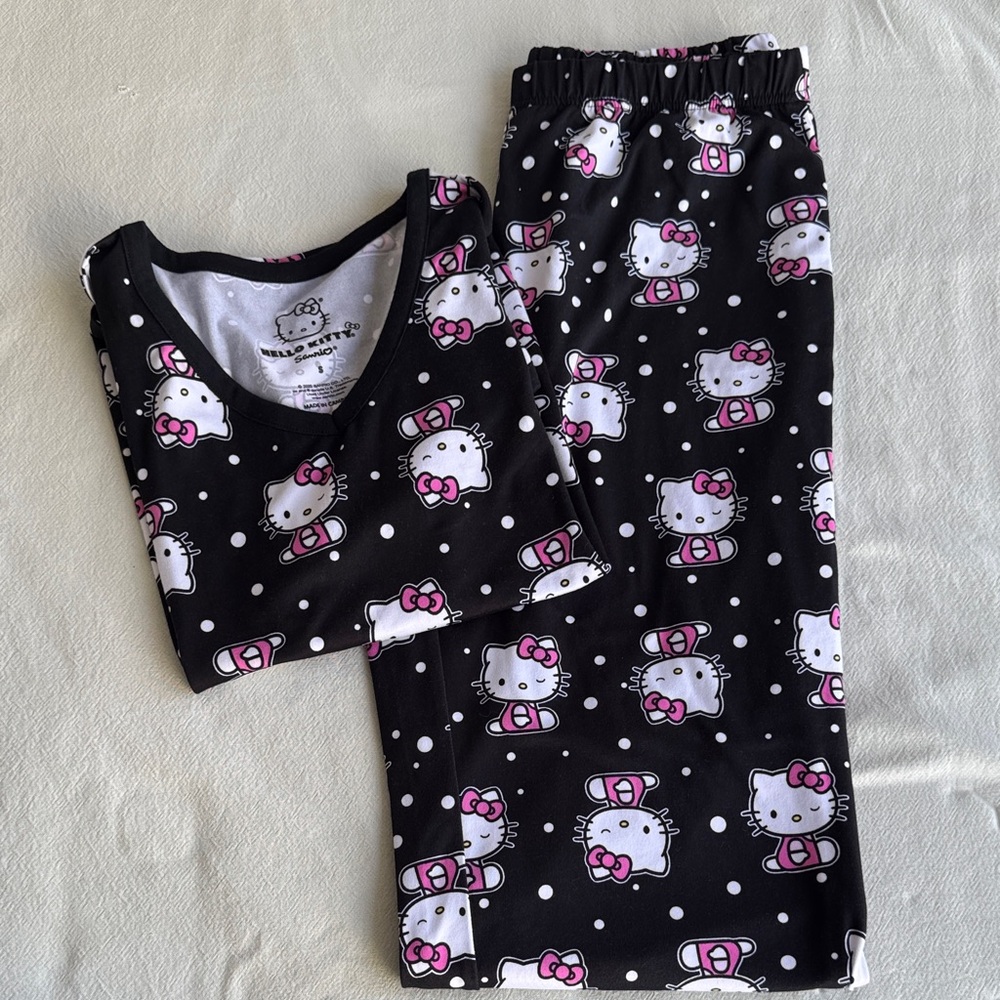 Hello Kitty Black and White Kids Pajama Set